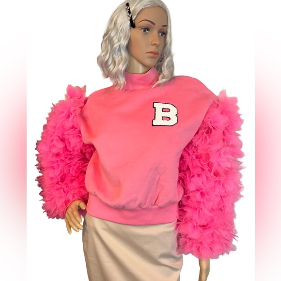 Akira NWT Size S Ultra Obsession Pink Barbie Ruffle Puff Sleeve Fleece Top (485) - Picture 2 of 11